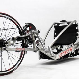 Oracing-NAT-R_NAT-K_Liegebike_Liegerad_Rennrad_Alumnium_knieende-Sitzposition